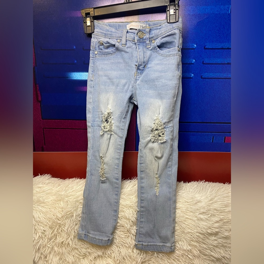Light Wash Jeans